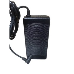 Snellader 54.6V voor Xiaomi Scooter 5 Pro  - 2 Compatibel: ontworpen voor Xiaomi Scooter 5 Pro en 54.6V laden.Veilig: beschermin