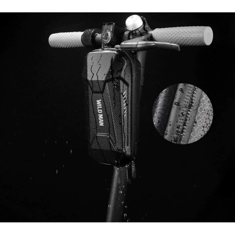 Monorim Bag - waterproof hard shell carrying bag. Monorim - 2 Monorim waterproof bag for your extras.
Great waterproof bag to ca