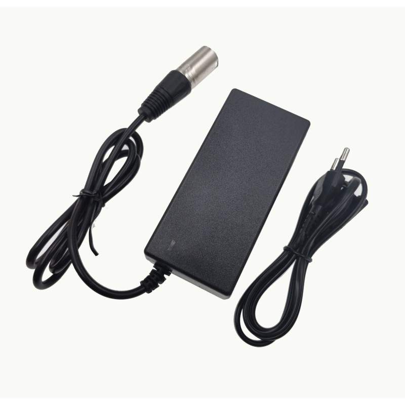 Caricabatterie per monopattino o bici elettrica 54,6V 2A, 3A, 4A e 5A - 48V - connettore XLR  - 1 Compatibile con monopattini e 