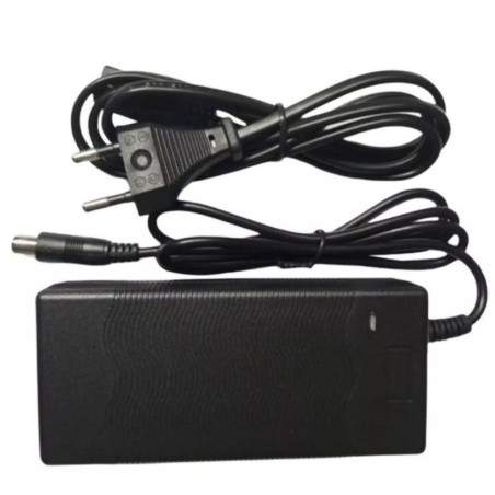 Xiaomi Mi Scooter 3, Mi3, Mi 3 lite, Mi Scooter 4, Mi 4 Lite ar panašių paspirtukų įkroviklis Xiaomi - 1 „Xiaomi Mi Scooter 3“, 