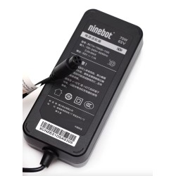 Originalnyi zariadnyi prystii dlia Ninebot Mini S / Mini S Pro 63V 1.1A 70W Segway - Ninebot - 3 Sumisnist: dlia Ninebot Mini S 